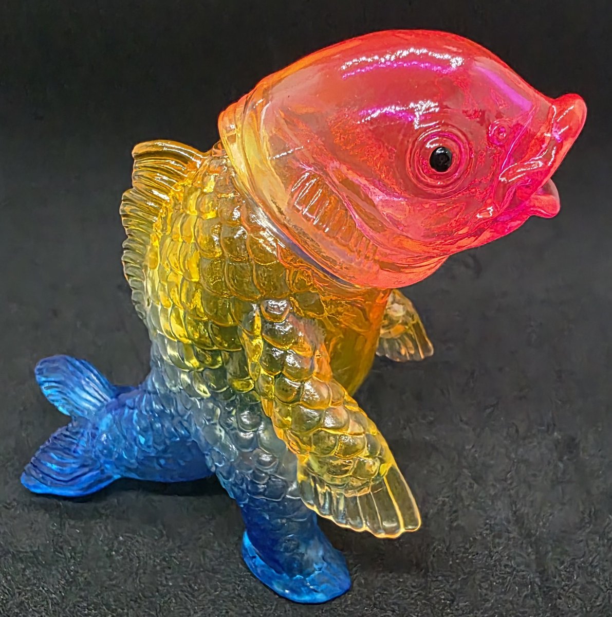 One upさんのところで販売していた 後藤さんのレインボーカラーで