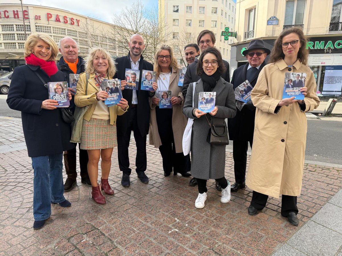 B_Lecouturier's tweet photo. Ce matin à Passy, sur le terrain, aucune hésitation : les Parisiens ont déjà choisi le vote utile dès le 1er tour. 🔥
Et ce vote, c’est Rachida Dati. #Paris #Passy
@PourDati2026 https://t.co/HNwyNWgpCJ