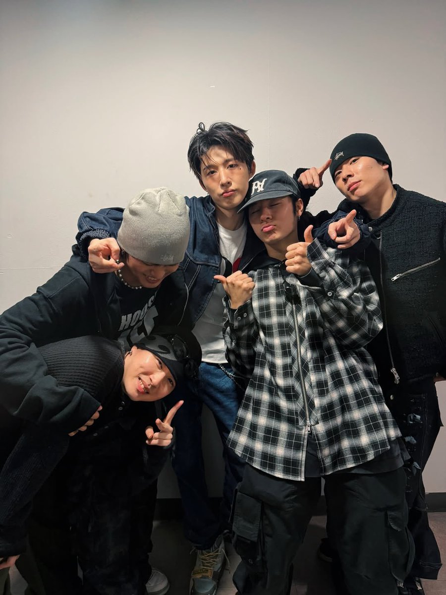 Team B.I 🥺🫶👋