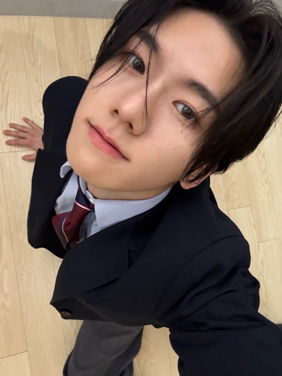 [#홍민성]

대구 콘서트도 끝!!!
꼭 다시 대구에 올게요🤙
(막창, 곱창, 뭉티기, 곱토리탕, 대구 꿀떡 다 먹는 그 순간까지)

#대구 #뉴비트