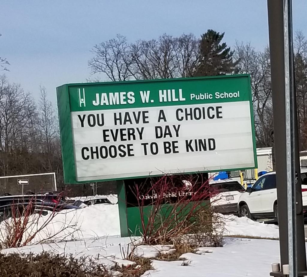 SojkaAnn's tweet photo. #SundaySigns https://t.co/3PSOwXBdnu