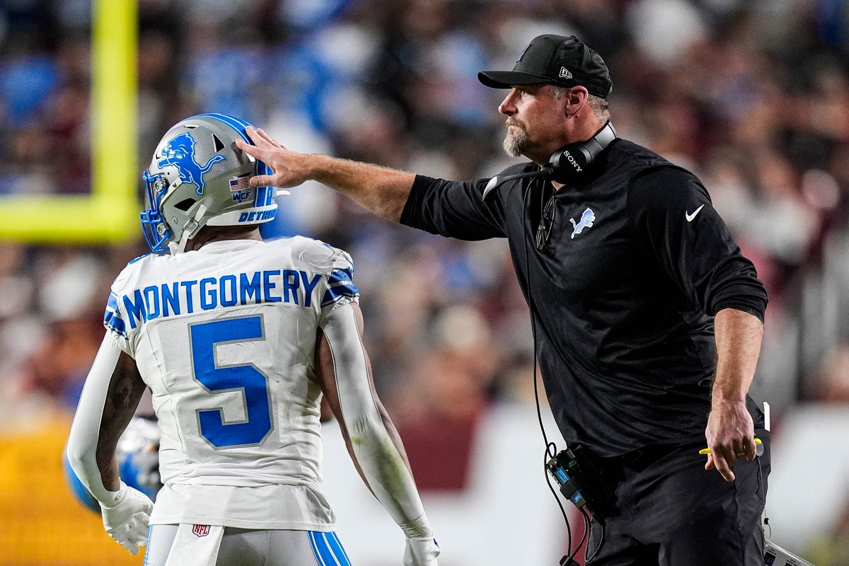 Fowler: David Montgomery "wants out" and Detroit would want a "decent Day 3 pick" (possibly 5th-rounder) in return.