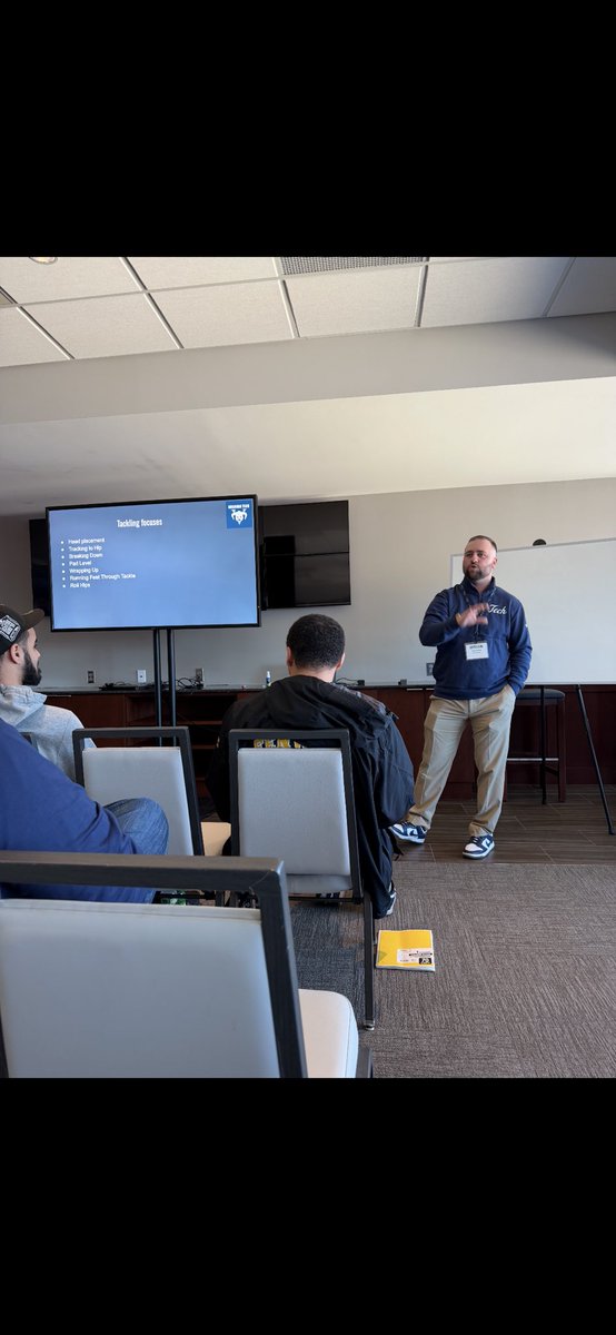 Danny Kelly tweet media