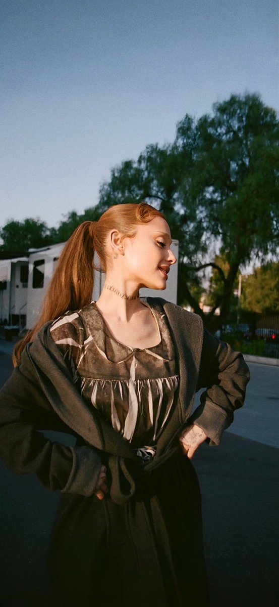 darianabrande tweet media