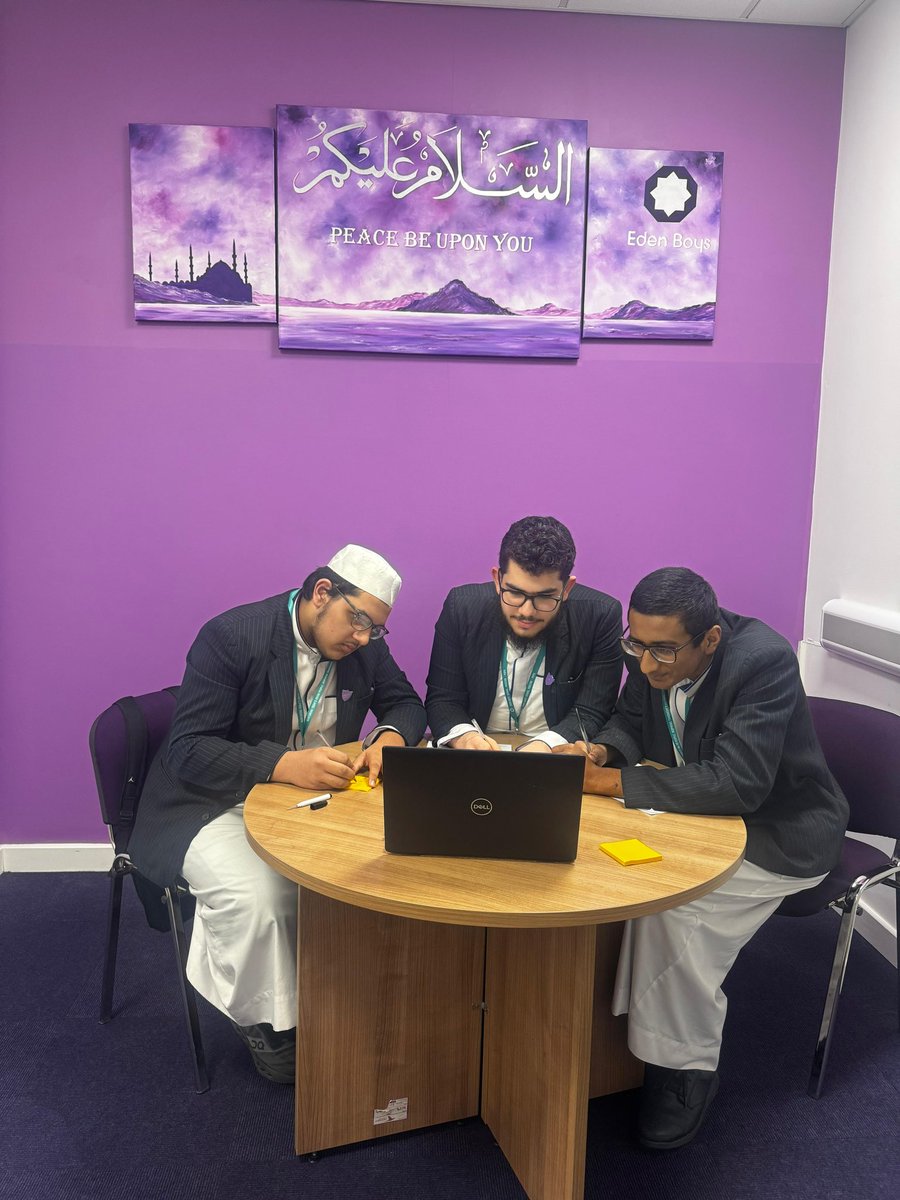 edenboyspreston's tweet image. Our Pupil Council joined an online meeting with councils from across @StarAcademies schools today. Pupils shared ideas, discussed improvements and showed great leadership. Proud to see their voices helping shape positive change across our Star family! #WeAreStar #EBP #PupilVoice
