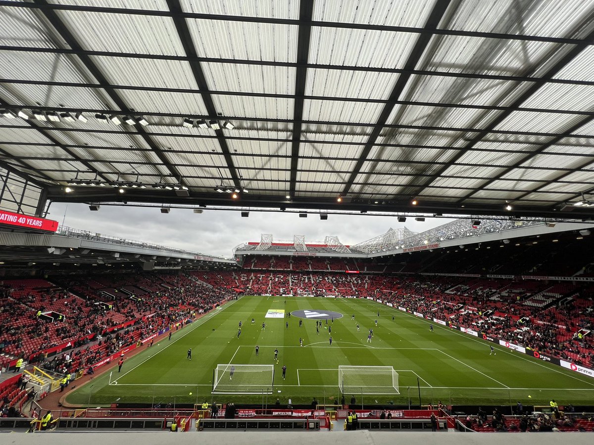 Skybludru's tweet photo. @ManUtd https://t.co/Hk95P4akhZ