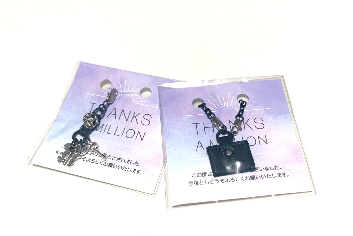 introductionさま <a href="/introducti2295/">introduction</a> より星形コンチョ付きキーホルダー＆レザーマルチケースお迎えしました✨ジャラジャラカッコいい🥳大きいドールさん用でシチリアくんにちょうど良かったです🥰bambiさん <a href="/alkalinebambi/">bambi</a> の🐻ちゃんお洋服とリンクしてて可愛いので一緒に😍ありがとうございました🫶😆