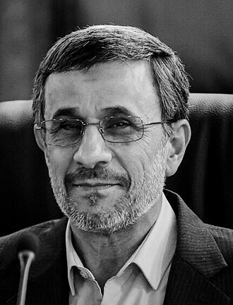 🚨🚨🚨 رســـمـــيــاً

رئــيــس إيــران الــســابــق أحــمــدي نــجــاد مـــــات