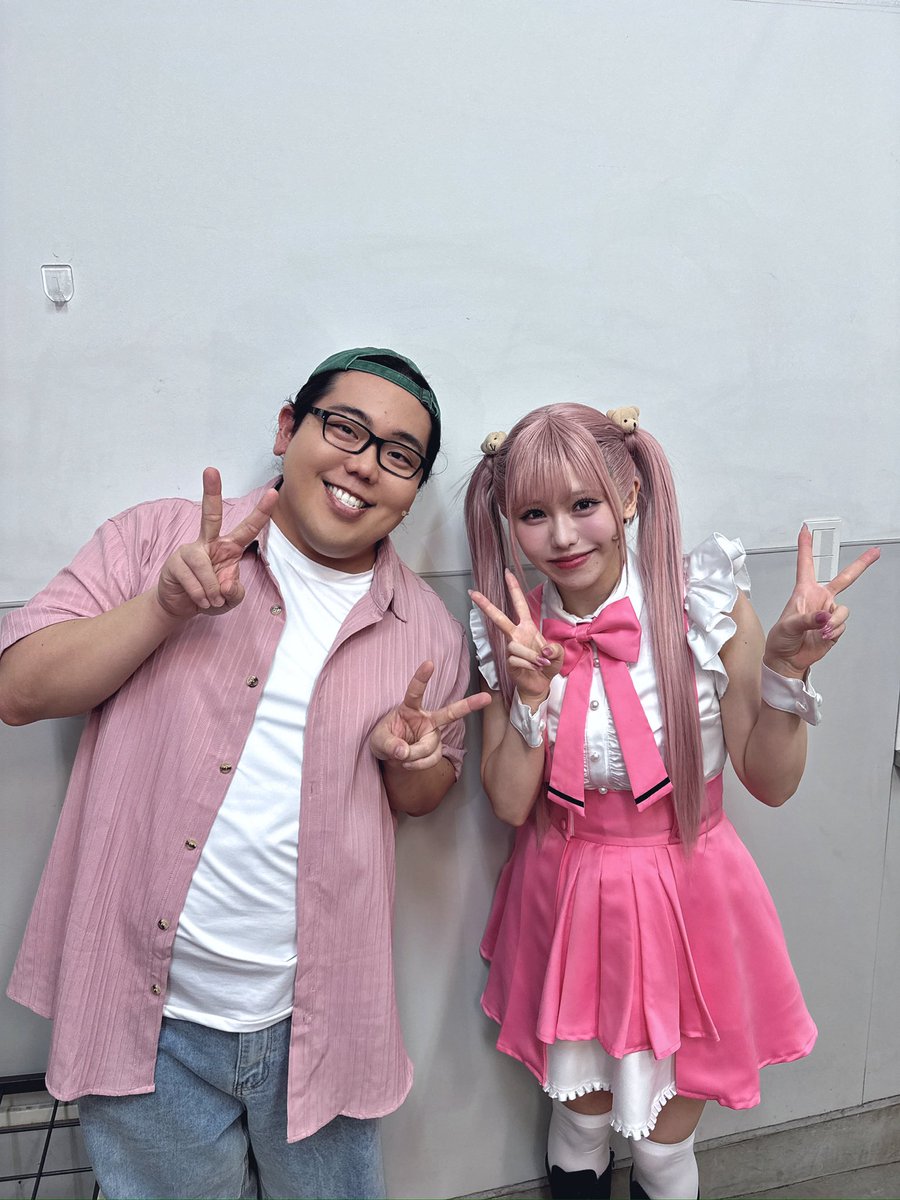 kotori_kojima's tweet photo. 【大千穐楽】
舞台 #推しが武道館いってくれたら死ぬ 
全13公演無事に終えることが出来ました！
関わってくださった全ての皆様！
本当にありがとうございました🍀*゜
この作品に出会えたことを人生の宝だと思ってます！幸せな時間をありがとうございました🩷

くまさ🧸役 小島ことり
#舞台推し武道 https://t.co/teSCpbYv8T