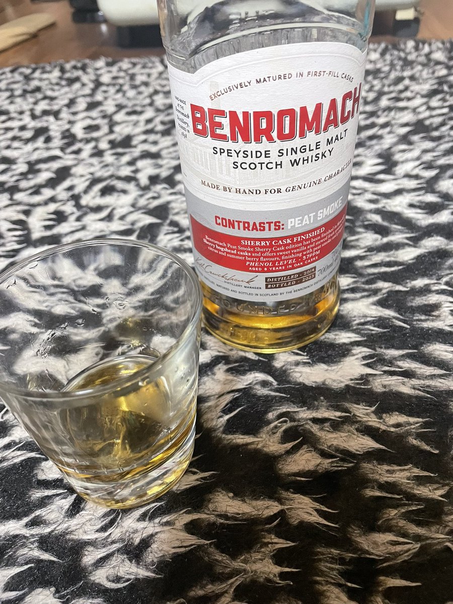 やっぱり、ピートがっつり効いたやつも飲みたい！ってことでベンロ