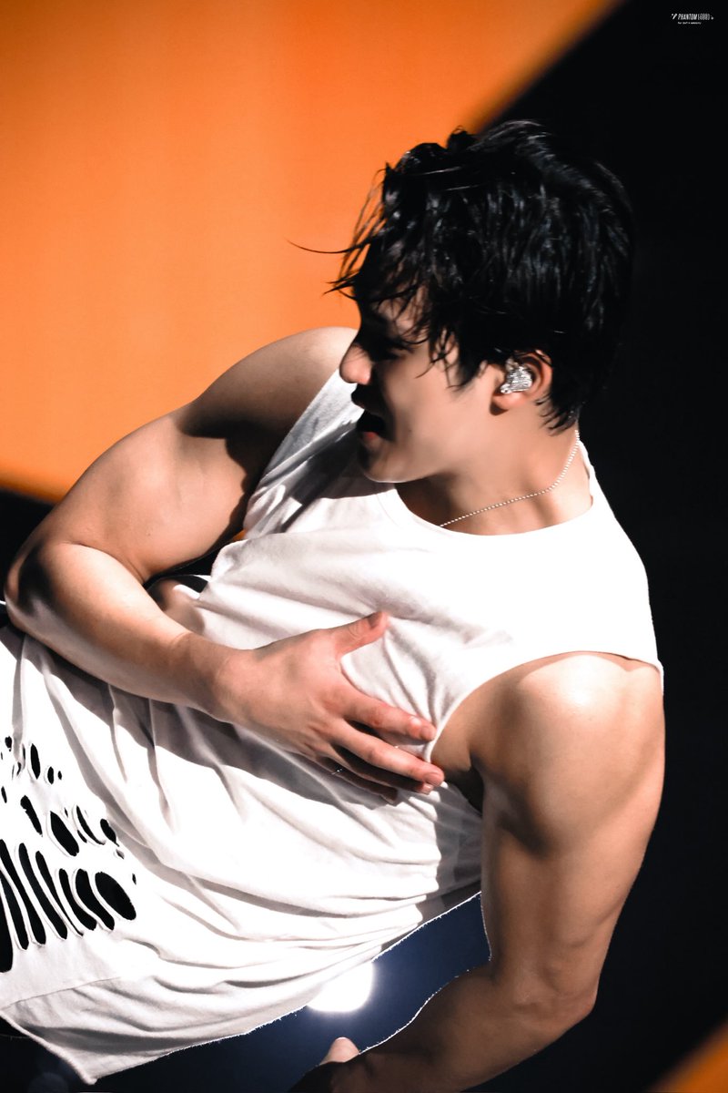 𝐏𝐡𝐚𝐧𝐭𝐨𝐦 𝟒𝟎𝟔 tweet media