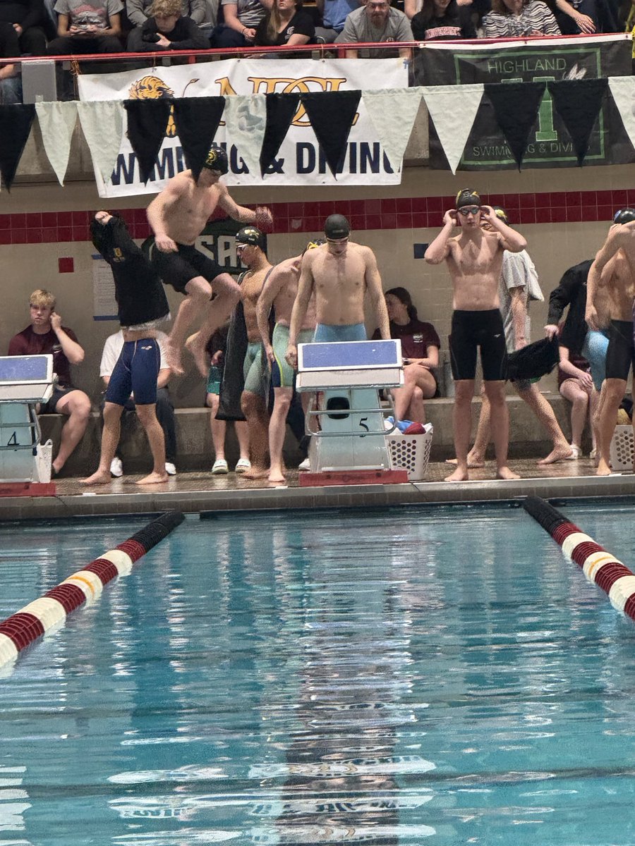 RHS Swimming & Diving tweet media