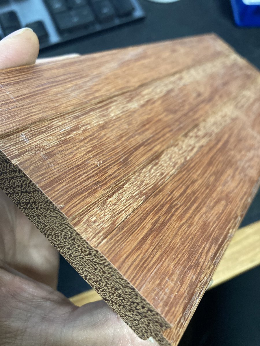 えんたしす tweet media