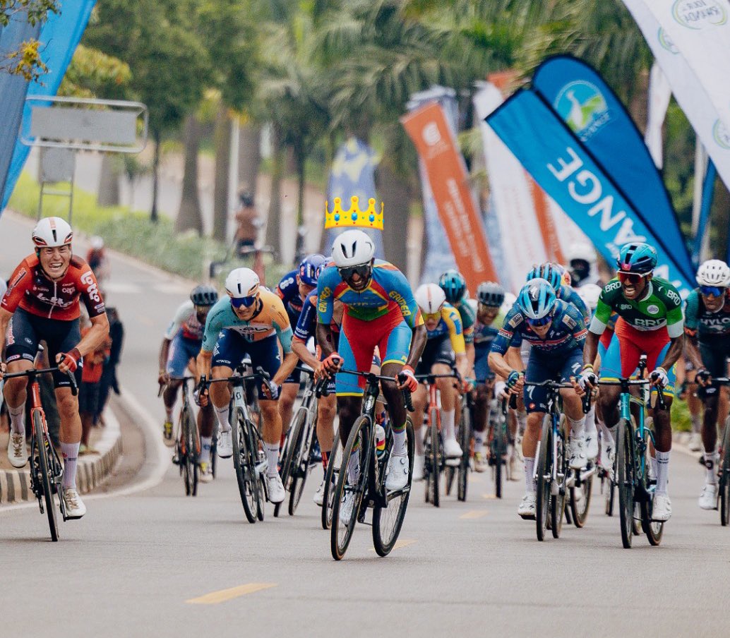 Hagerawnet's tweet photo. Special kudos to Nahom Zerai for expertly leading out the final sprint and perfectly setting up the path for Henok Mulubrhan to claim victory. Very proud of you! 🚴‍♂️💨

What an incredible display of teamwork by the #Eritrean team!
@akberetzebeyto @itsEritrea @CyclingAfrica https://t.co/0X4NFGgrh4