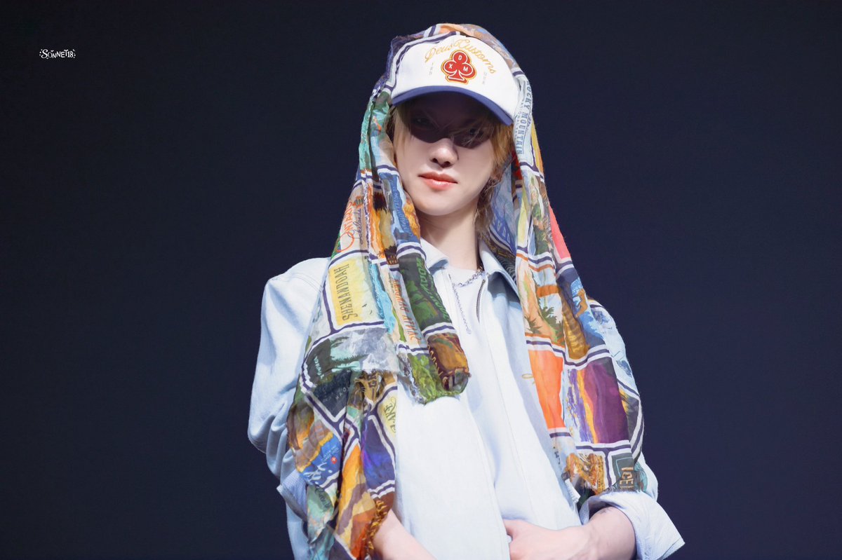 sonnet18_ tweet media