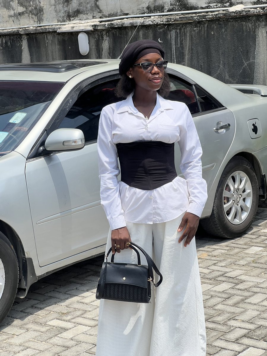 AriyoSarah10214's tweet photo. Let your wedding ceremony honor Jehovah in whatever way you chose , the aim is to make Jehovah happy and have a lasting marriage 🤭
What’s your Sunday meeting like
Care to share ?
#jw https://t.co/0aaPnZN7lZ