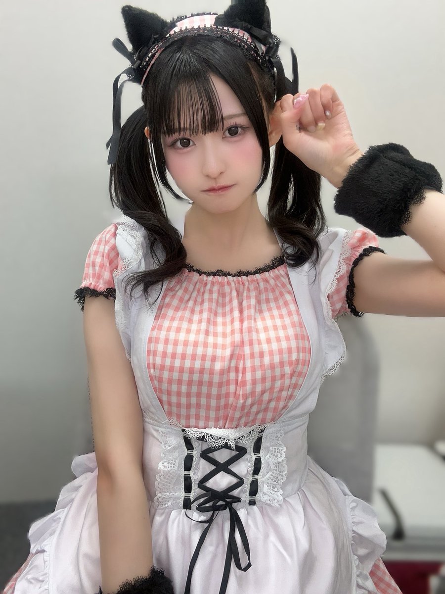 Blooming Day vol.2 -Valentine-📌 WWWX 26.2.14 特典会中でもアイドル