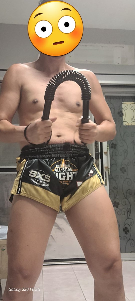 Orioz8965 tweet media