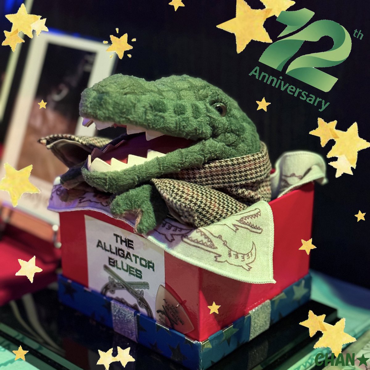 ALLIGATOR_BLUES's tweet photo. 【🎉就任12周年🐊✨】

本日でTHE ALLIGATOR BLUESのワニに就任して12周年を迎えることができました‼️
みなさまの熱くあたたかい応援と笑顔がチャンのパワーの源です、いつもどうもアリゲーター💖🐊

13年目も変わらずワニライブでみなさまをお迎えしますので、どうぞよろしくおねガウッいたします★ https://t.co/8mfXbzmEph