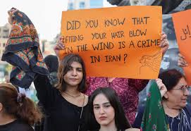 DrSomebody_'s tweet photo. @bennyjohnson Big win for Iranian women https://t.co/HIYi0bahvs
