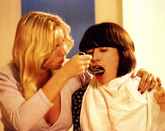 ronan_bourgeat's tweet photo. "La Nuit des traquées" (1980). Avec Brigitte Lahaie, Cathy Stewart et Rachel Mhas #brigittelahaie #cathystewart #rachelmhas #lanuitdestraquees #jeanrollin #horreur #populaire #serial #France #fantastique #gore #erotisme #classic #hommage #Culture https://t.co/2ZwK09Wdyg