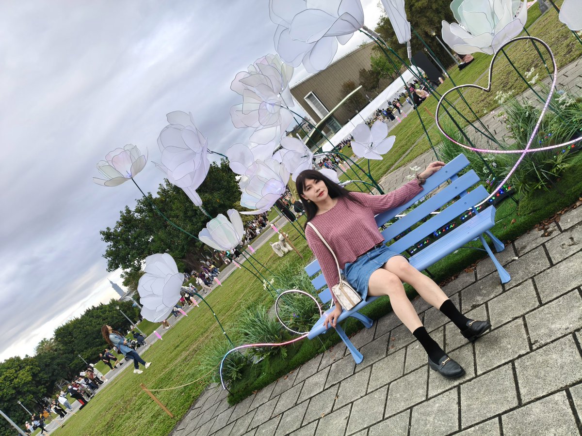 Elizabeth tweet media