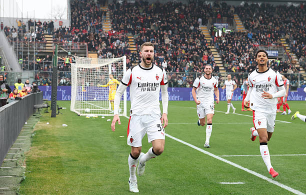 تحدث بافلوفيتش إلى DAZN: "كيف كانت المباراة؟ "كانت مباراة صعبة للغاية. الأهم هو النقاط الثلاث. والآن ندخل مباراة الديربي بفوز" 