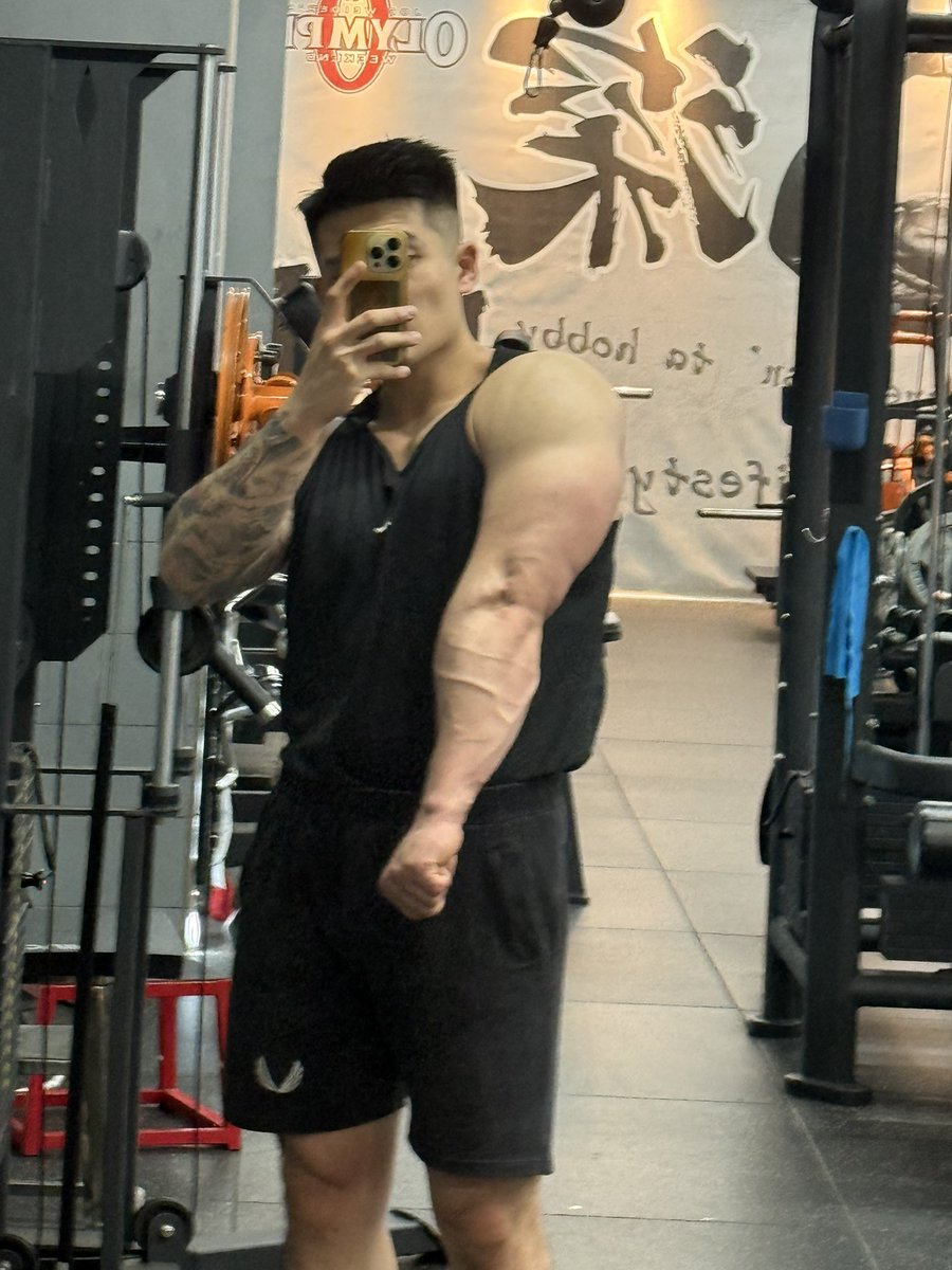 纯情大老鼠 tweet media