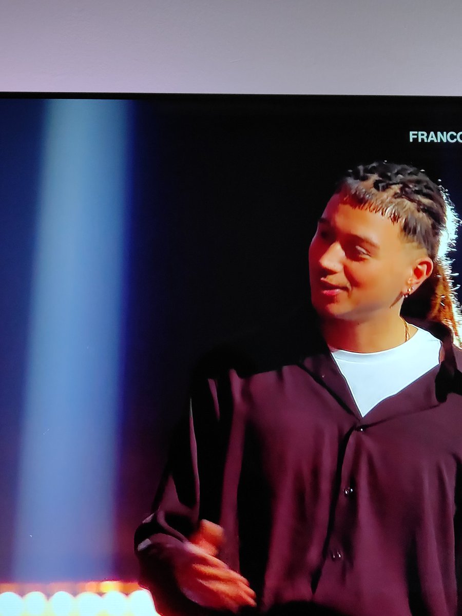 E #Sayf continua con il boicottaggio #playback a #DomenicaIn.
Dopo le donne dell'anno scorso quest'anno ci pensano gli uomini!
#Sanremo2026 #FestivaldiSanremo2026