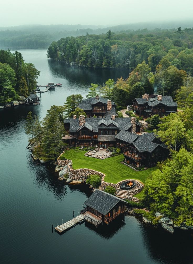 Muskoka Lakes, Ontario, Canada 🇨🇦