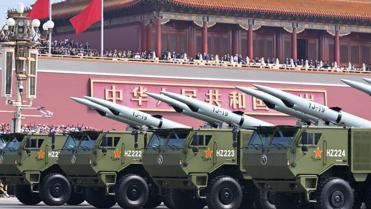 La Chine propose un soutien militaire à l’Iran

La Chine propose un « soutien militaire », mais elle se concentre sur la technologie et la diplomatie plutôt que sur l'envoi de soldats.

1. Le soutien militaire et technique (1er mars 2026)
Au lieu d'envoyer des troupes, Pékin