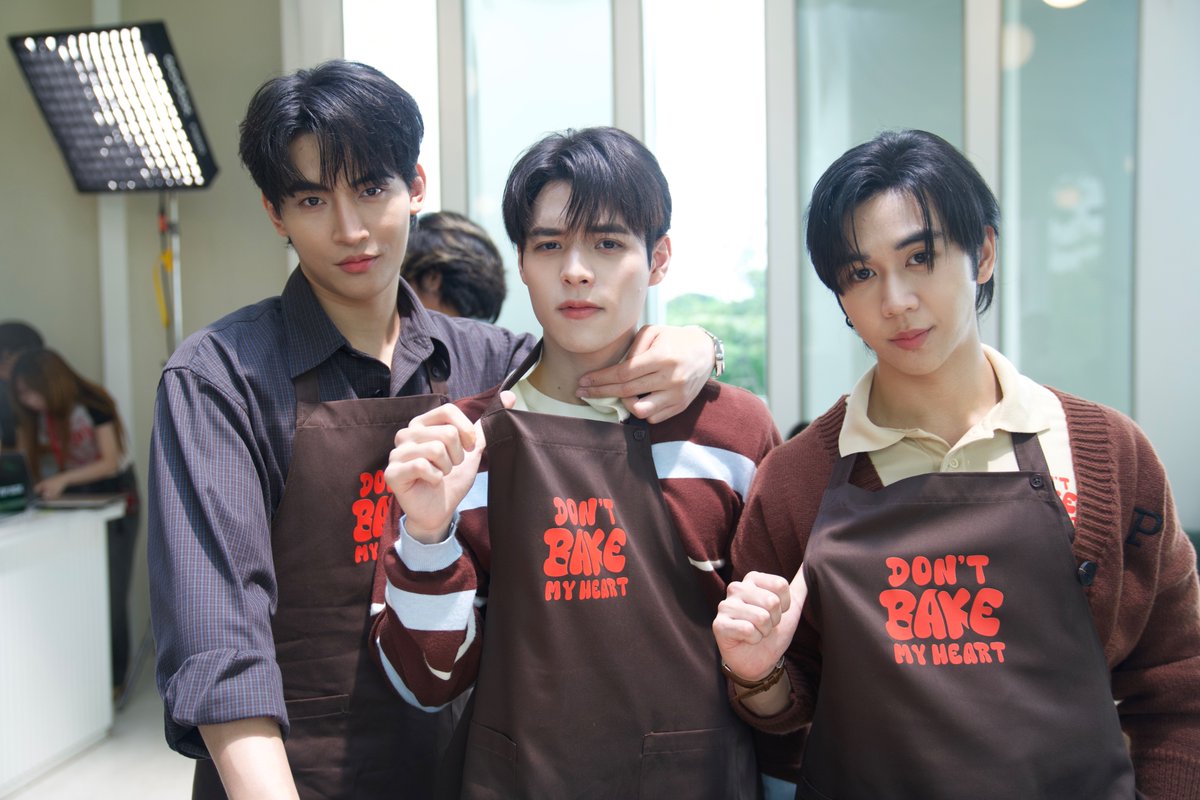 MyRomanceSeries's tweet photo. ฝากร้าน DON’T BAKE MY HEART ไว้ในอ้อมอกอ้อมในอุนแม่ด้วยฮับบบ🥐🥨

#MyRomanceScammerEP5
@ohmthitiwat @poon_mit12 @Louis_Thanawin https://t.co/5x8GIEBuxf