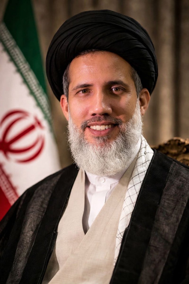 lml3061's tweet photo. 🚨ULTIMA HORA: Iran tiene nuevo lider supremo, se trata de Juwan al-Ghuaido, quien acaba de autoproclamarse Ayatollah https://t.co/3pY3qdJjVf