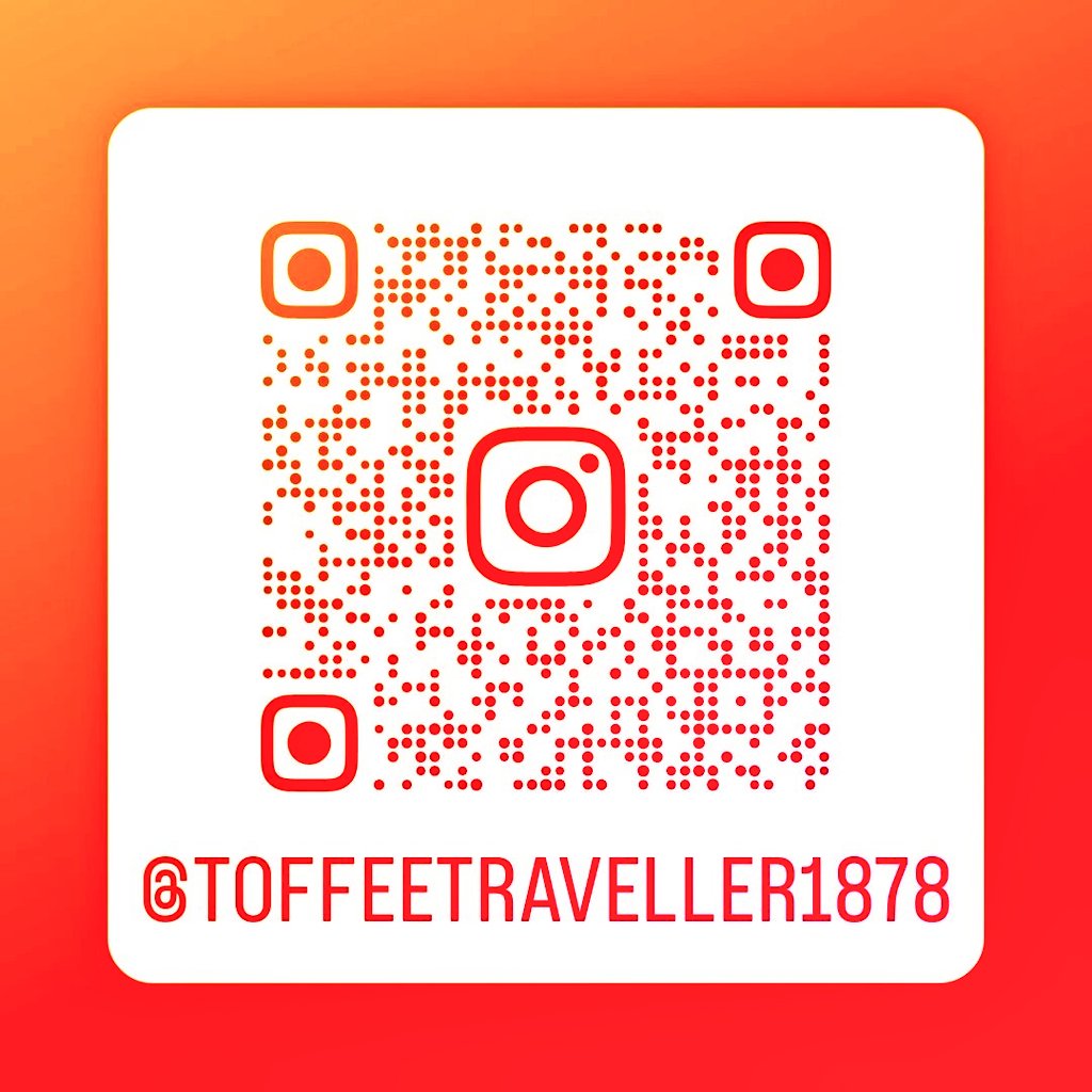 christopher tweet media