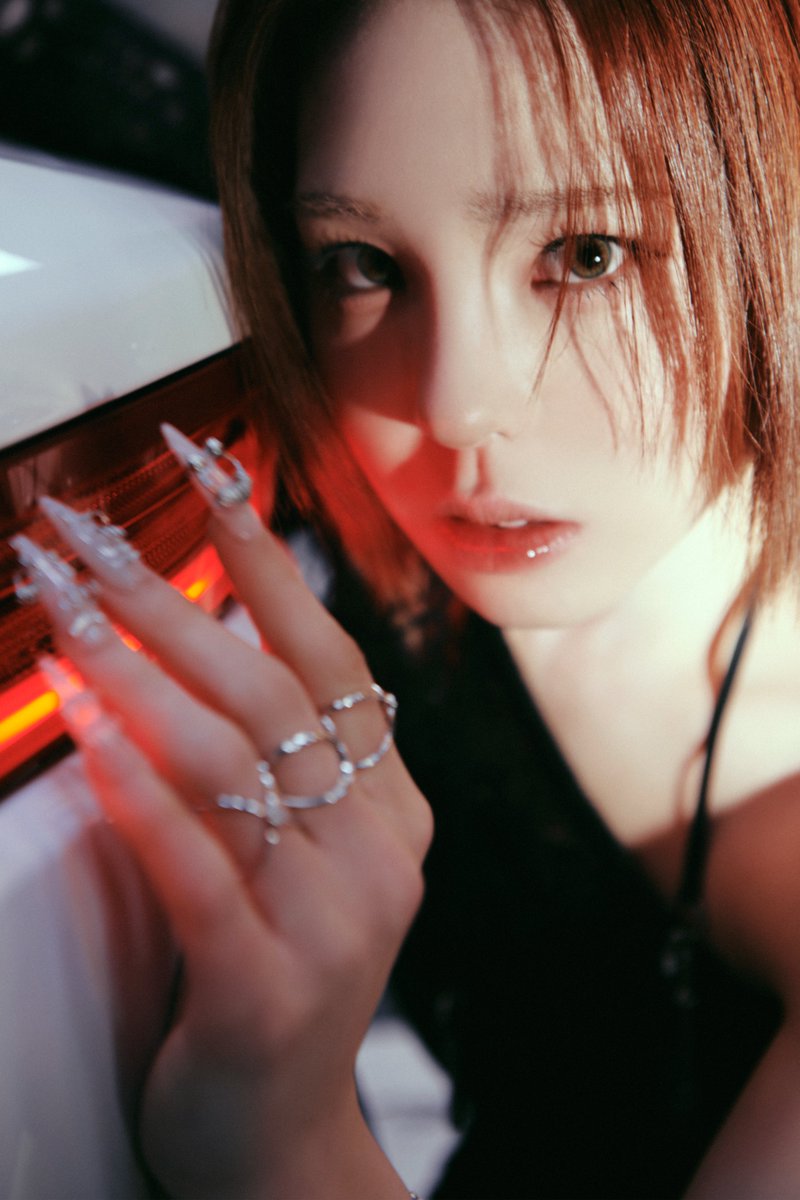 NiziU__official's tweet photo. NiziU 2nd EP
『𝐆𝐎𝐎𝐃 𝐆𝐈𝐑𝐋 𝐁𝐔𝐓 𝐍𝐎𝐓 𝐅𝐎𝐑 𝐘𝐎𝐔』

SOLO TEASER IMAGE_04
#MAKO

💿 https://t.co/i51dmigWvk

EP RELEASE ✶ 2026.04.01 WED

#NiziU #ニジュー #니쥬 #WithU
#GOODGIRL_BUTNOTFORYOU
#NiziU_TooBad https://t.co/xADHvWXjzx