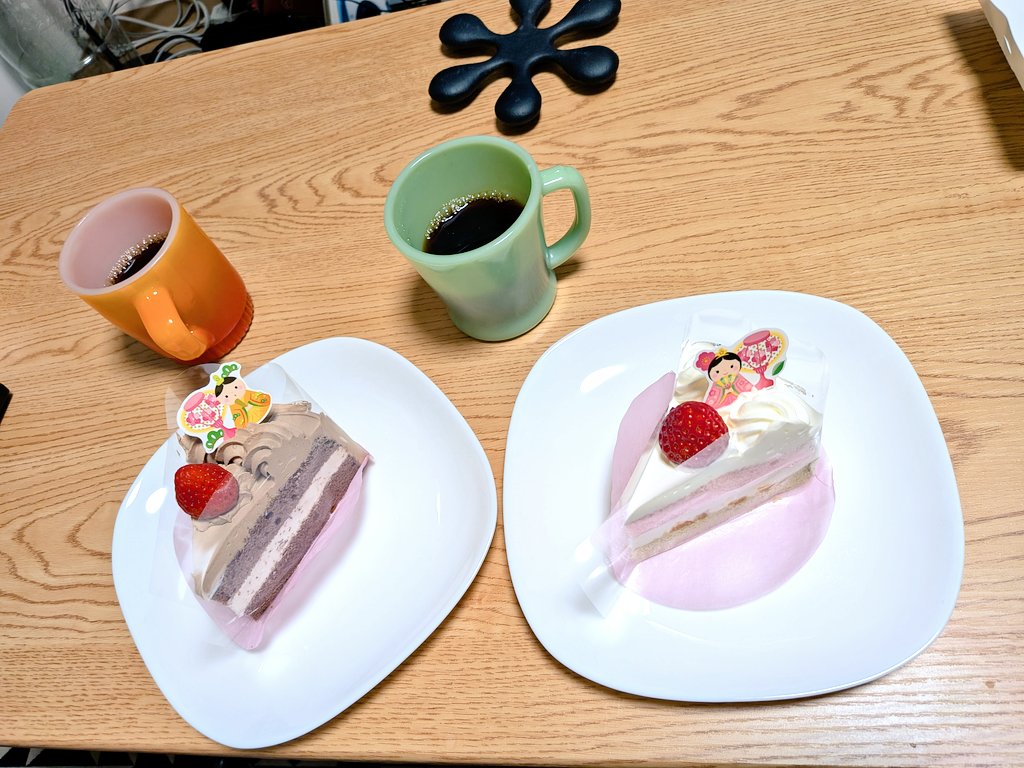 カミさんとコーヒー。豆はイルガチェフェ。ﾁｬｽ…