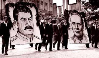omarprellezo's tweet photo. @Aitor_Alexandre @pepjimenez83 Conseguir "unir" a Tito y Stalin, eso es el mayor pionerismo de la historia. https://t.co/7GZYCCc9AS