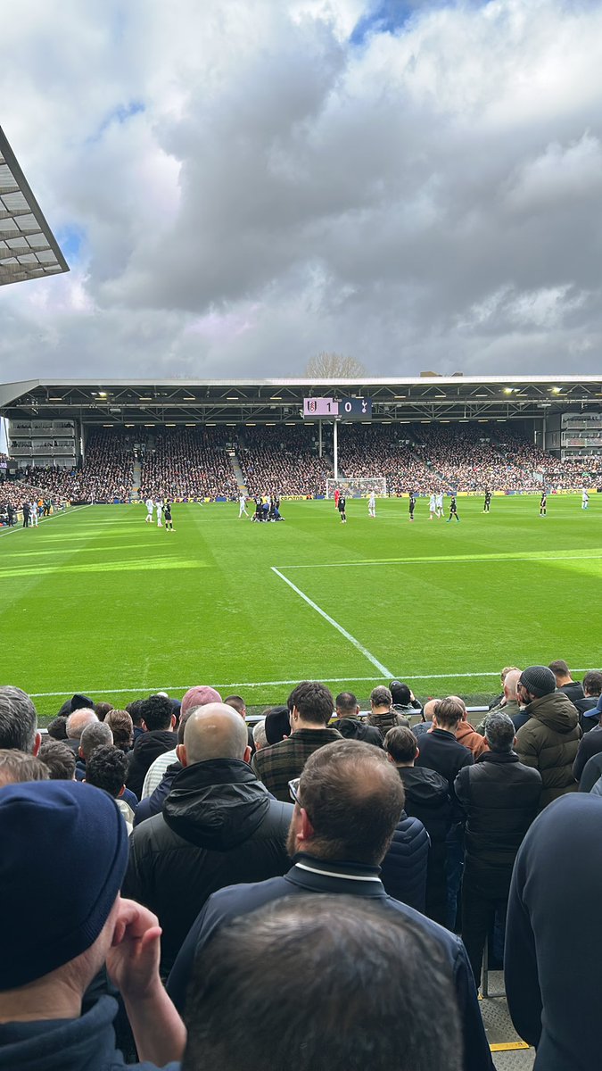 CliveGriffstar's tweet photo. Coys https://t.co/i6Q7Vov2Hn
