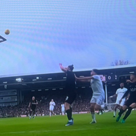 PLEASE CAN SOMEONE TELL ME WHAT THE DIFFERENCE IS??? 😂😂😂

It’s ludicrous. Week on week, <a href="/FA_PGMOL/">PGMO</a> shoot themselves in the foot. How can one be disallowed, but the other be allowed??? 🤦‍♂️🤦‍♂️

VAR DECISION: whatever screws #thfc