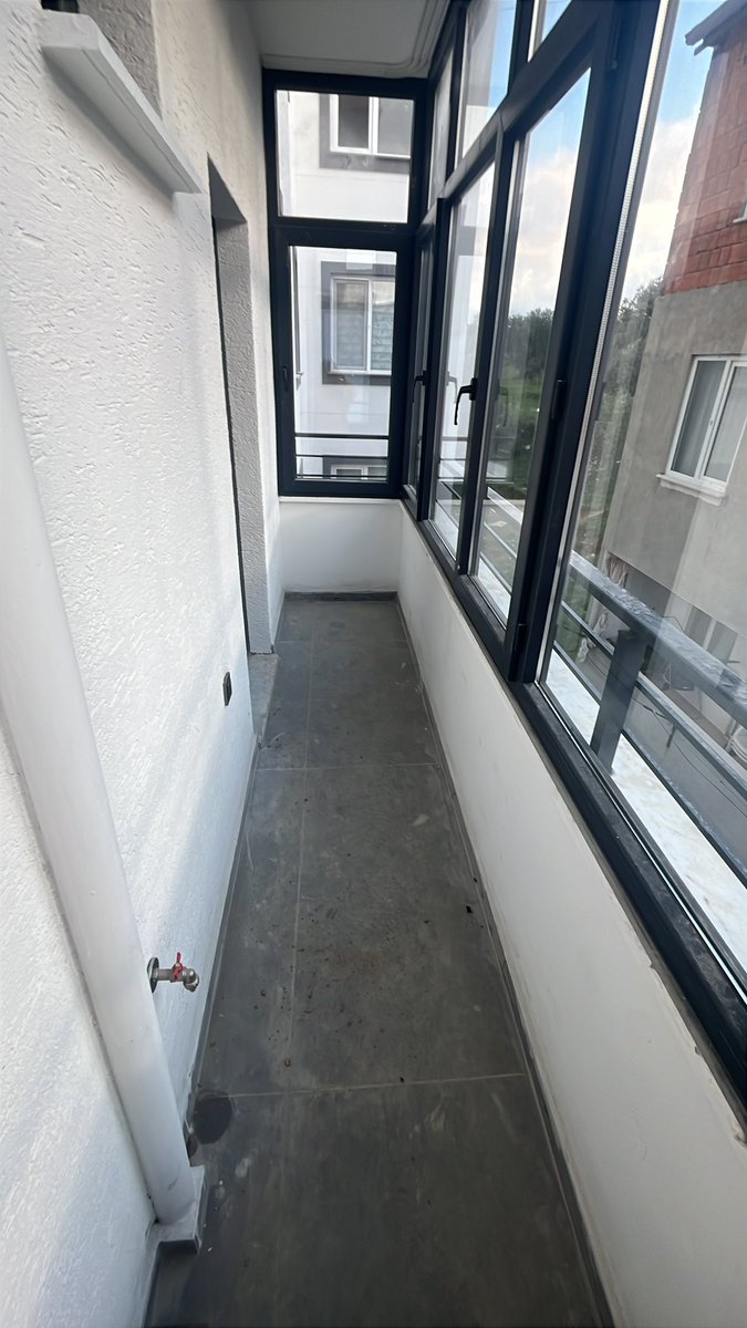 arkadaslar ben bu balkona ne yapicam??
hasanin evi