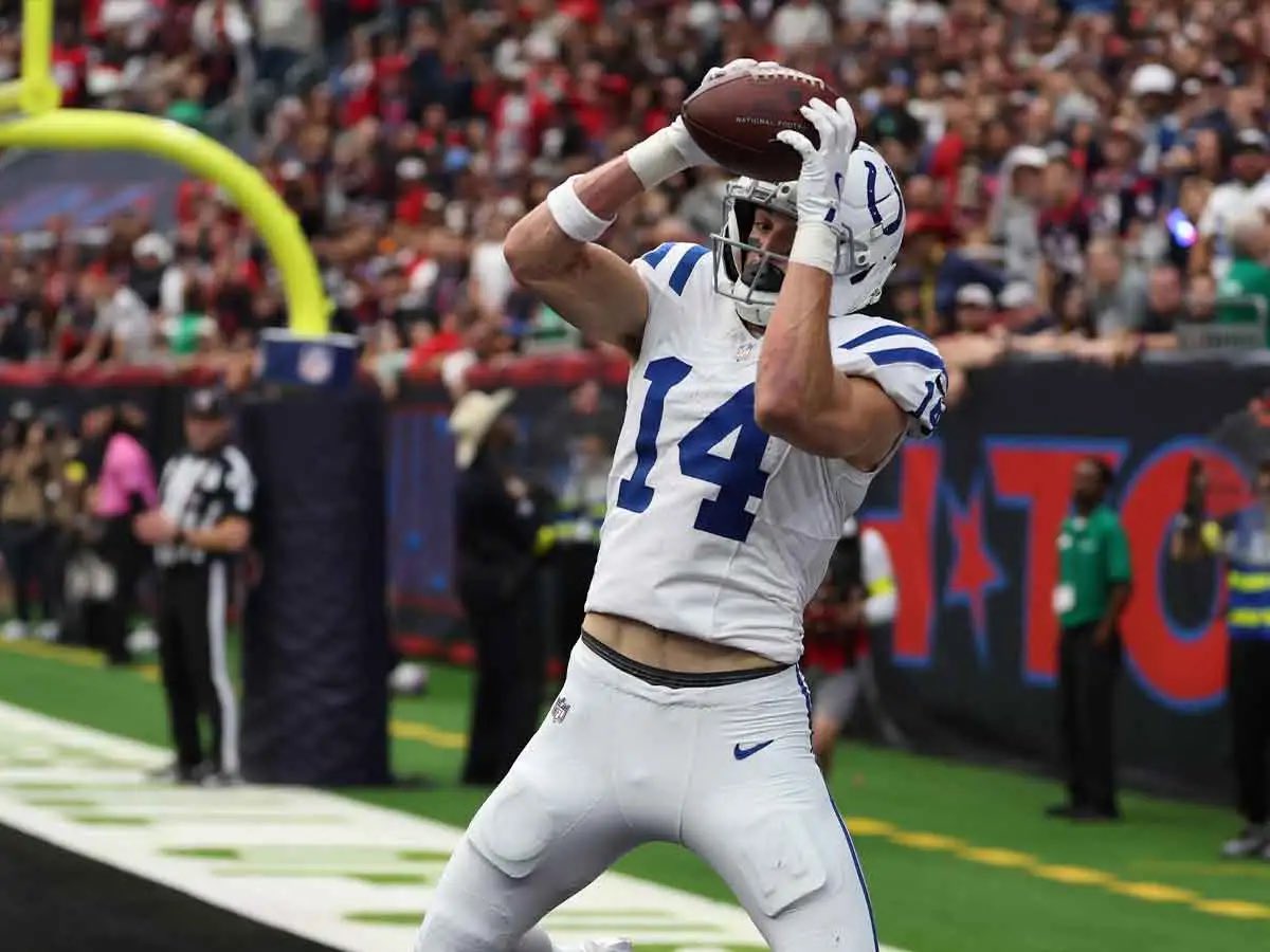 SleeperNFL's tweet photo. The Colts have made it clear to WR Alec Pierce that he will be a Colt, either through a tag or a long-term deal, per @JFowlerESPN https://t.co/f2inVnMCAJ