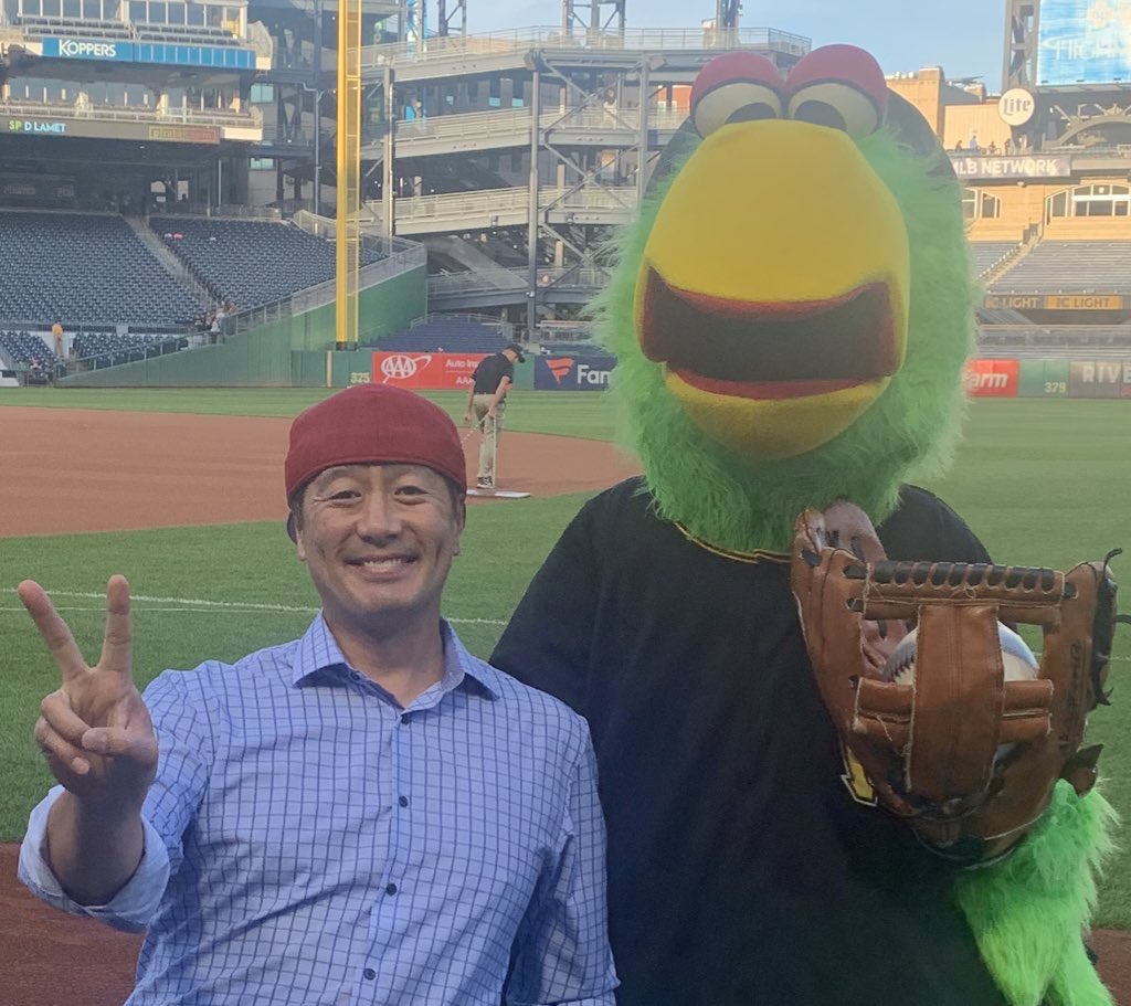 LarryChiang's tweet image. Rich person is morning routine for all day before noon. And until evening, it’s #morningMiracle Routine 

#ch2

#morningMiracleRoutine