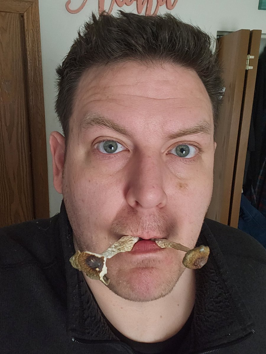 Now this is the proper way to start a Sunday Funday!!