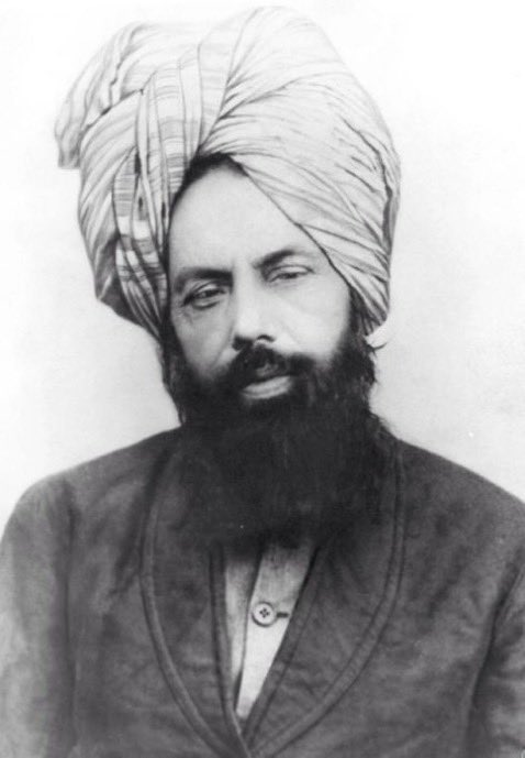 ahmadiyaa_'s tweet photo. “O Europe! You are not safe! And O Asia! Neither are you secure! And O the dwellers of Islands! No artificial ‘God’ will come to your aid. I see cities falling and habitations in ruin…”

— Hazrat Mirza Ghulam Ahmad, The promised Messiah &amp; Mahdi (as) 

#WorldWar3 #Mahdi https://t.co/Sx3mpQdE9u