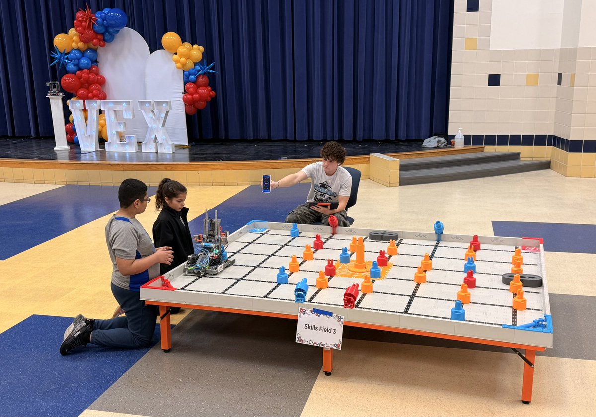 peteli12's tweet photo. @ReinhardtRams Robotics are the All Around Excellence Champions, the TOP award at Regionals proudly representing Dallas ISD! 🎉Their long hours of building, coding, driving, strategizing, and notebooking paid off!
Next stop: #VEXIQ Worlds! 🌎✨
Proud mom and principal! 💙🐏 https://t.co/qgXnVQJIWi