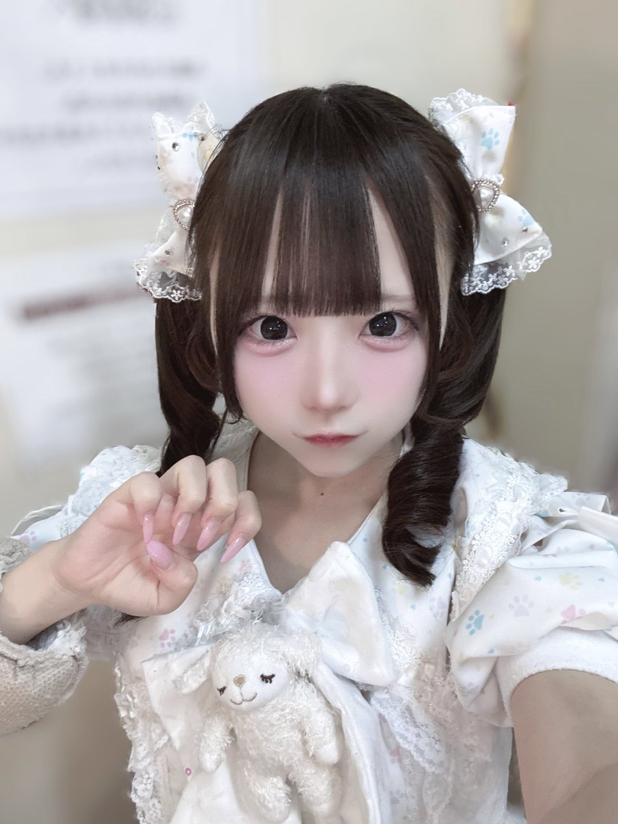 今日も一日ライブありがとうございました！🐰3月はじめから会いに来て