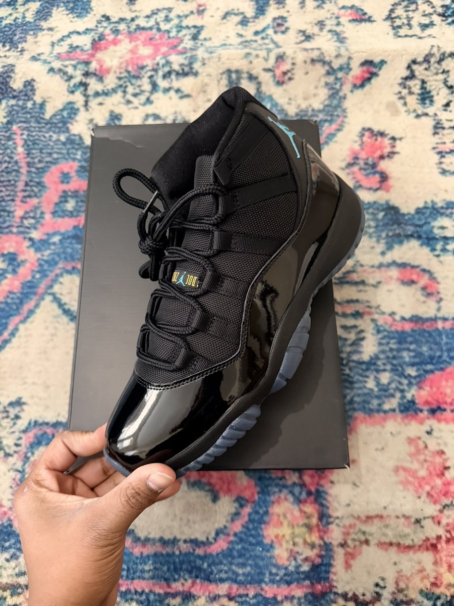 JeirBlanco's tweet photo. @SellKicksSunday Wolf Grey 5s
Sizes 
9
9.5
13
$320 Shipped 
Black Cat 4s
Sizes 
10.5
10
9 
$290 Shipped
7 
$240 shipped
Gamma 11s
9,10
$300 shipped
7
$290 shipped https://t.co/pl40C5bYJB
