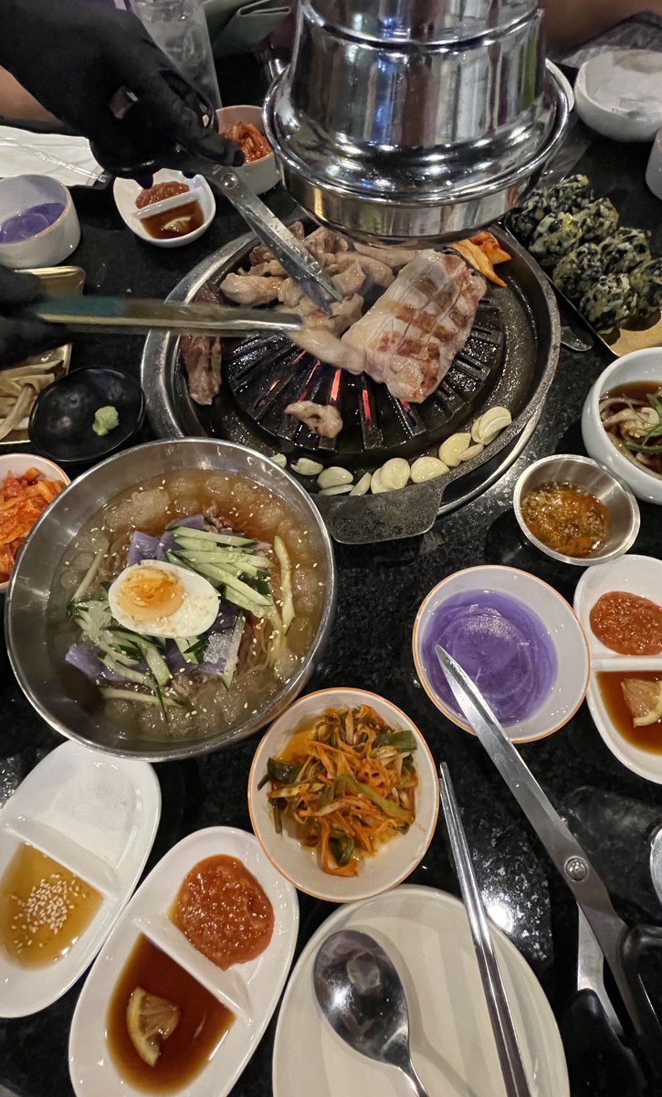 1✿✿1ล์=555¹⁰ tweet media