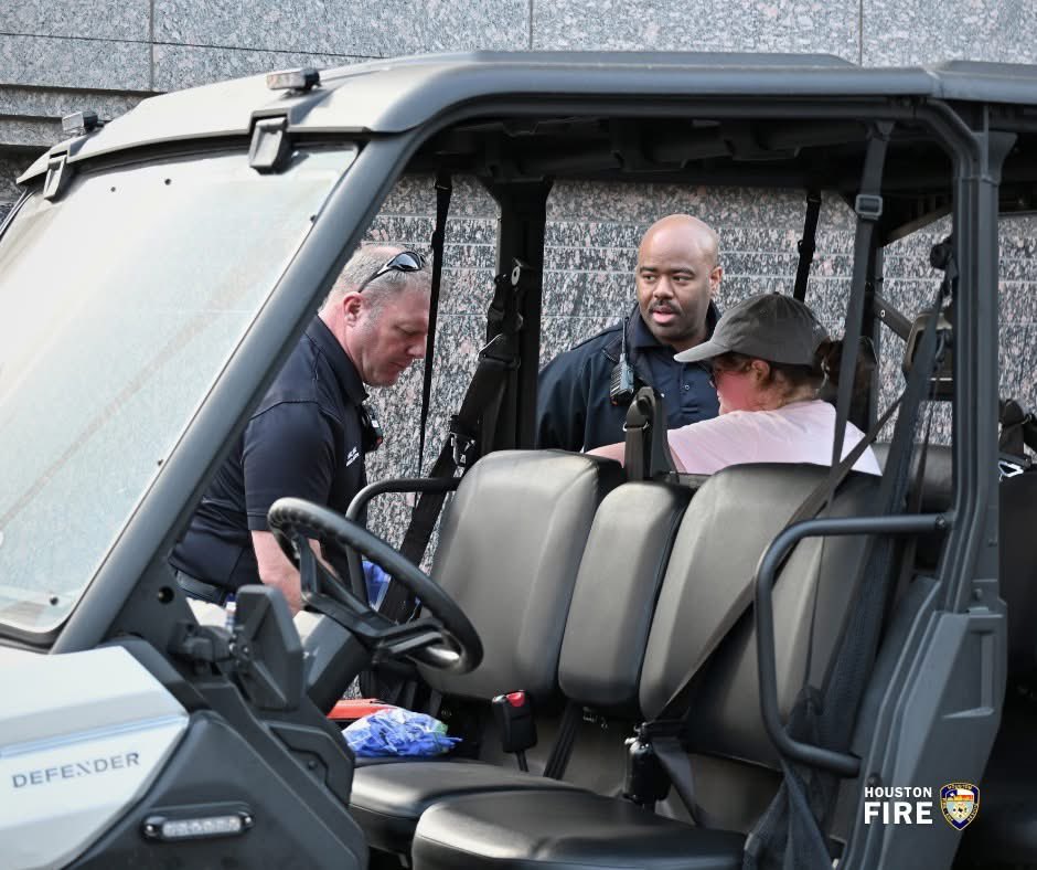 Houston Fire Dept tweet media