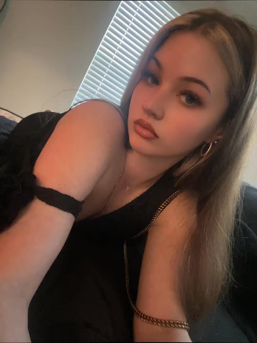 TiaraLondonxxx's tweet photo. Subscribe for HALF OFF! 💋 https://t.co/87XRbU7Pse
I’m always active .. click my link😚
#onlyfans #trending #whitegirl #prettygirls #content #contentcreators #buynudes #OnlyFansFantasy #contentgirl #nakedgirls #ExploreMore #explorepage #foryoupage #foryou #viral https://t.co/ZcIElKGKVC